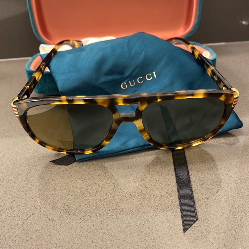 Gucci sunglasses